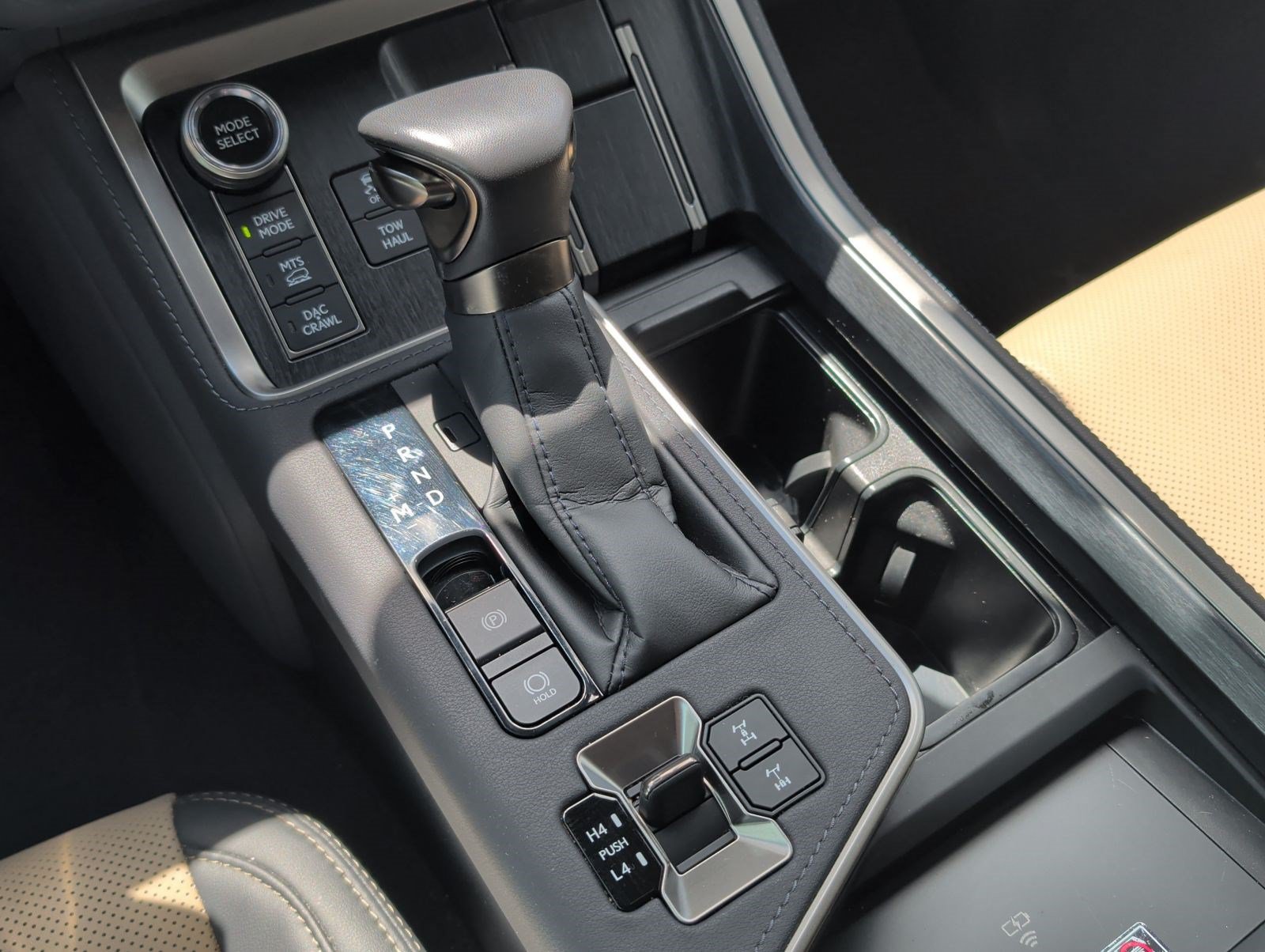 Certified 2025 Lexus GX 550 AWD/4WD image 21