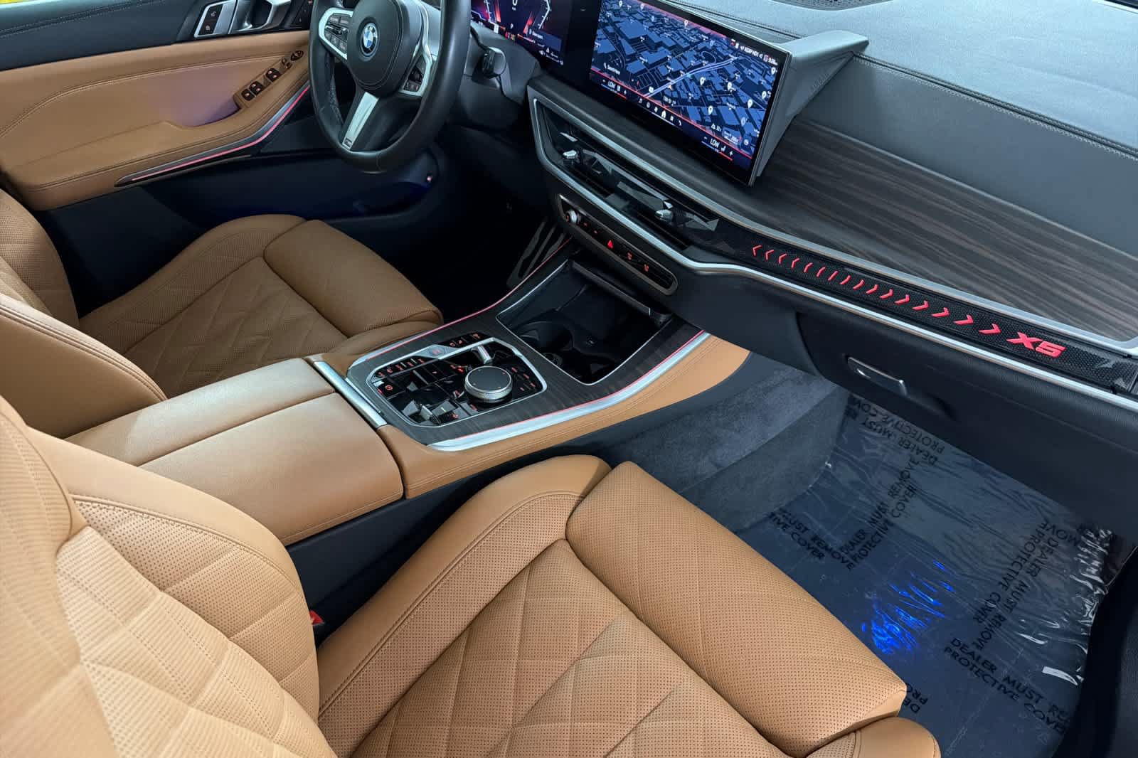 Used 2024 BMW X5 xDrive50e w/ M Sport Package AWD/4WD image 16