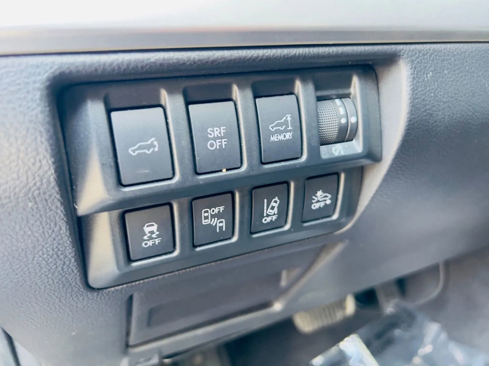 Used 2017 Subaru Outback 3.6R Limited image 32