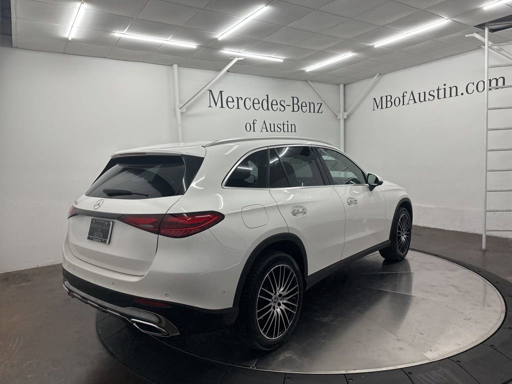 Used 2026 Mercedes-Benz GLC 300 image 7