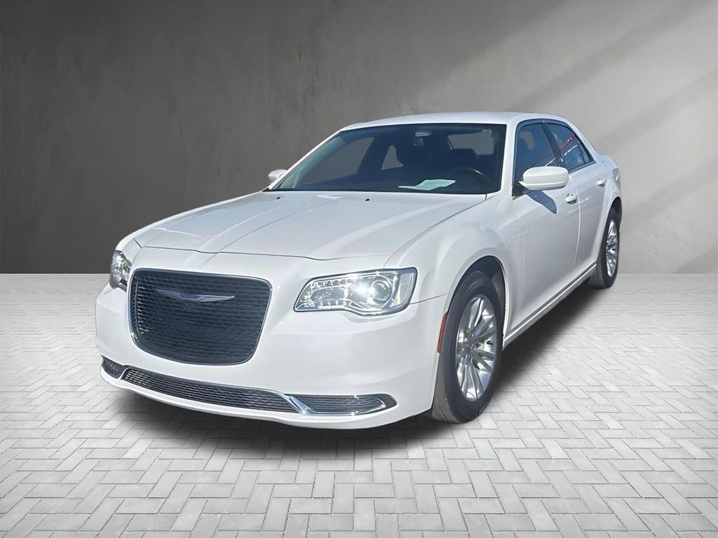 Used 2020 Chrysler 300 Touring L w/ Quick Order Package 2EF RWD image 7