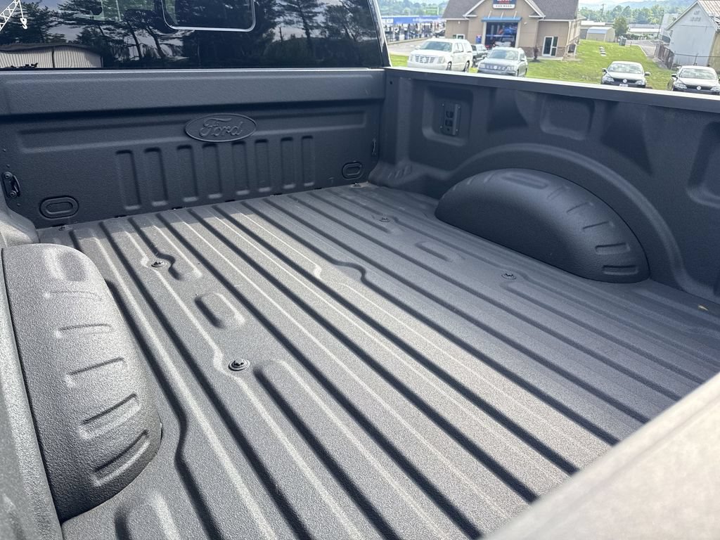 Used 2024 Ford F250 Platinum AWD/4WD image 41