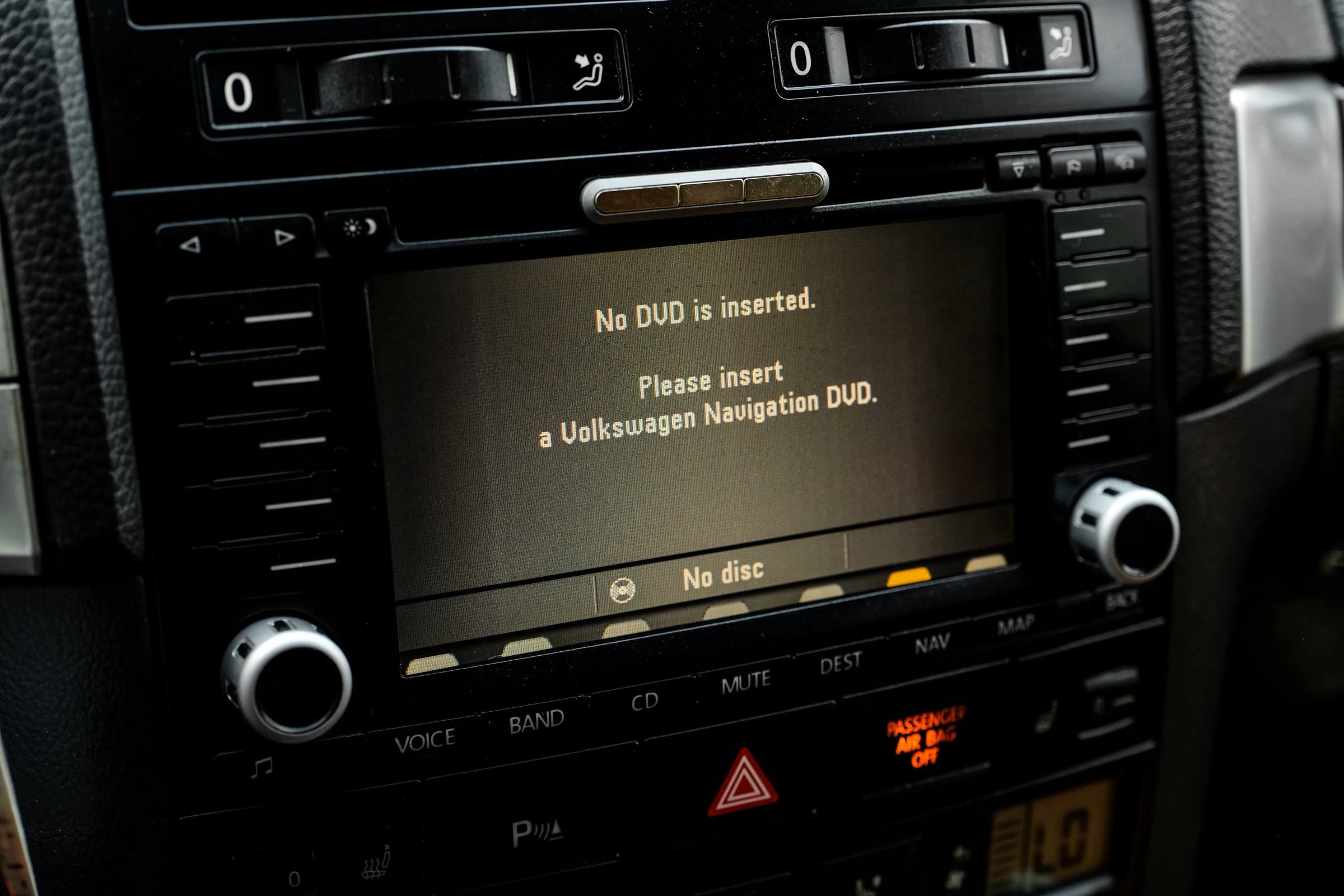 Used 2006 Volkswagen Touareg V10 TDI AWD/4WD image 31