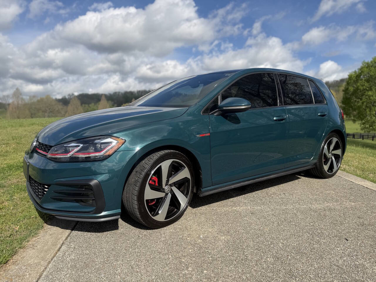 Used 2019 Volkswagen GTI SE w/ SE Experience Package FWD image 1