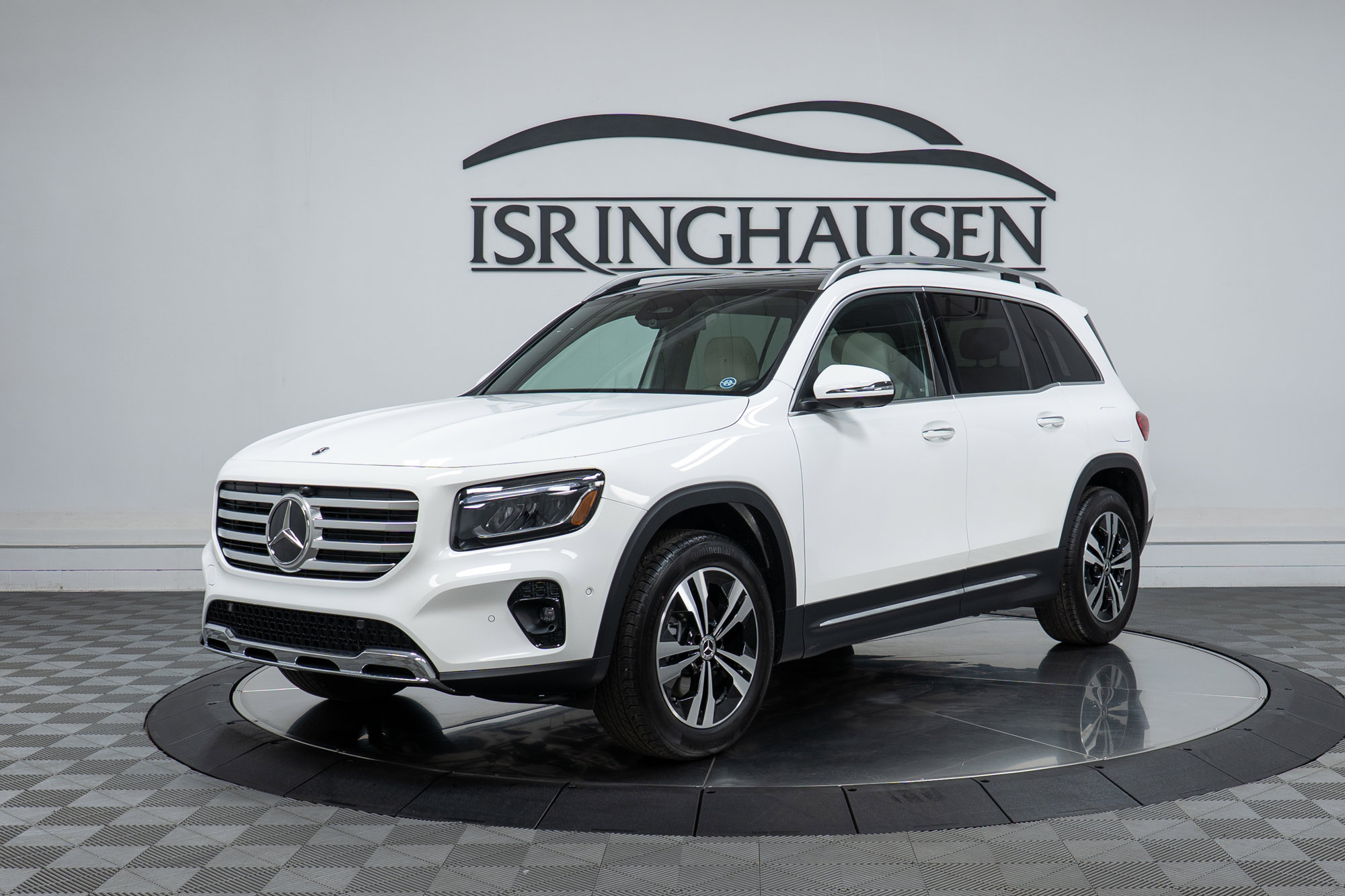 New 2026 Mercedes-Benz GLB 250 4MATIC image 1