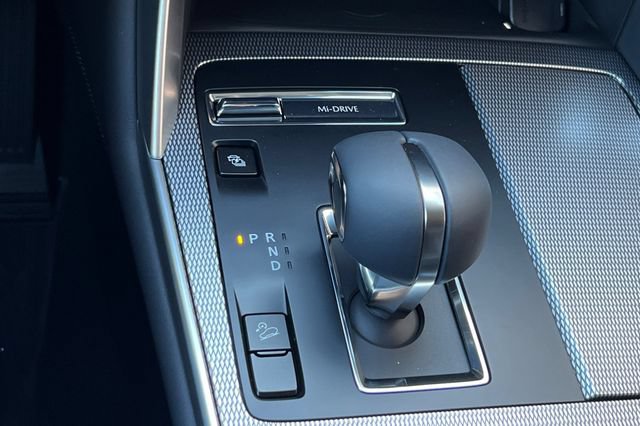 New 2026 MAZDA CX-90 Plug-In Hybrid w/Premium Sport AWD/4WD image 26