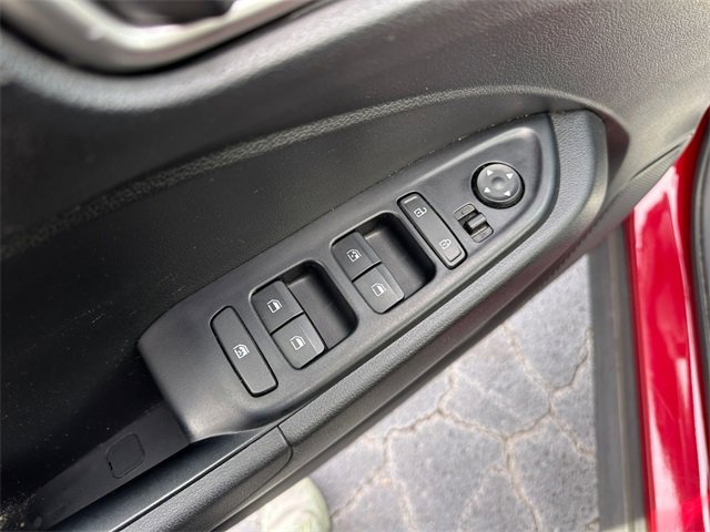 Used 2022 Hyundai Venue SEL image 19