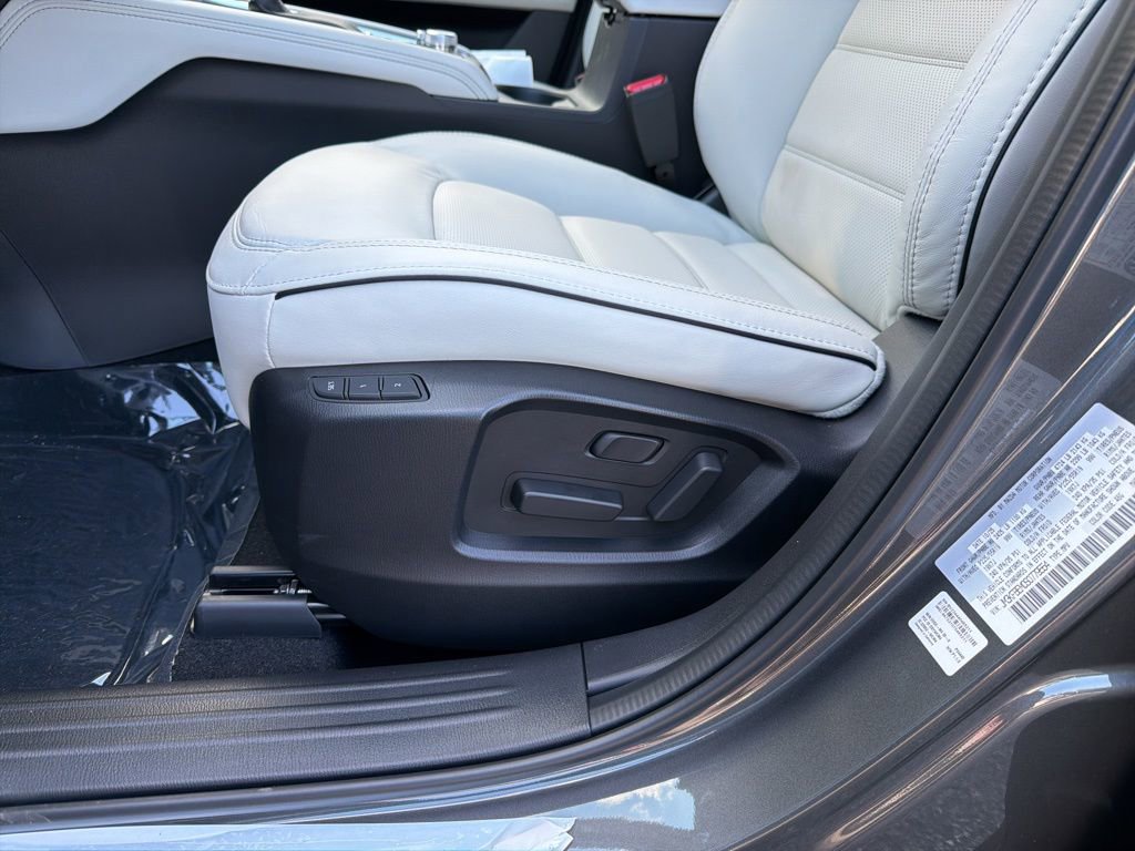 New 2025 MAZDA CX-5 AWD 2.5 S w/ Premium Plus Pkg image 15
