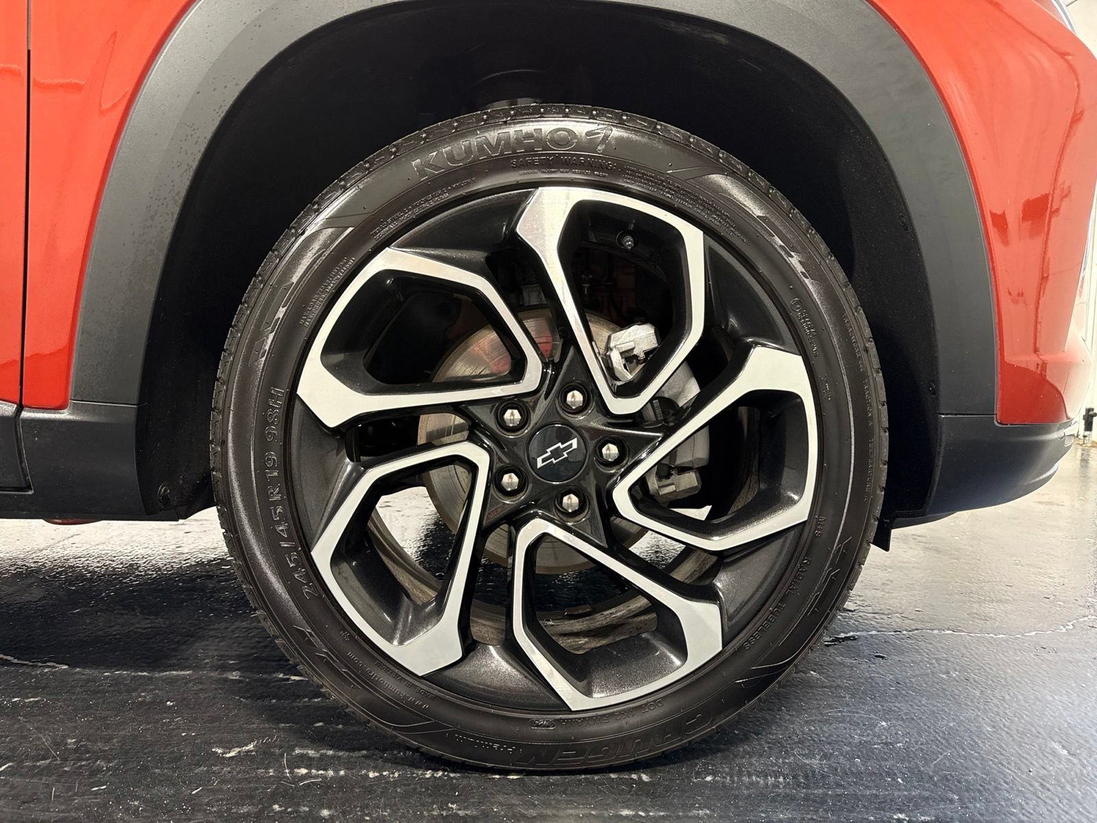 Used 2024 Chevrolet Trax RS w/ Driver Confidence Package FWD image 9
