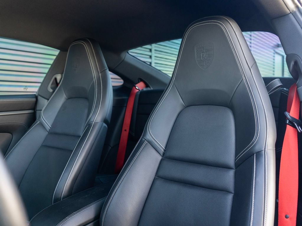 Used 2020 Porsche 911 Carrera S w/ Sport Package RWD image 4