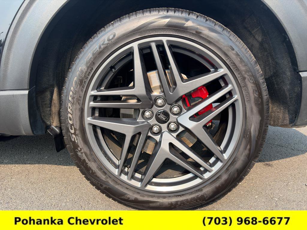 Used 2025 Ford Explorer ST AWD/4WD image 31