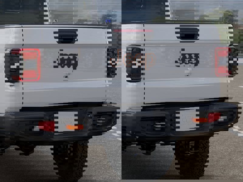 New 2026 Jeep Gladiator Mojave image 13