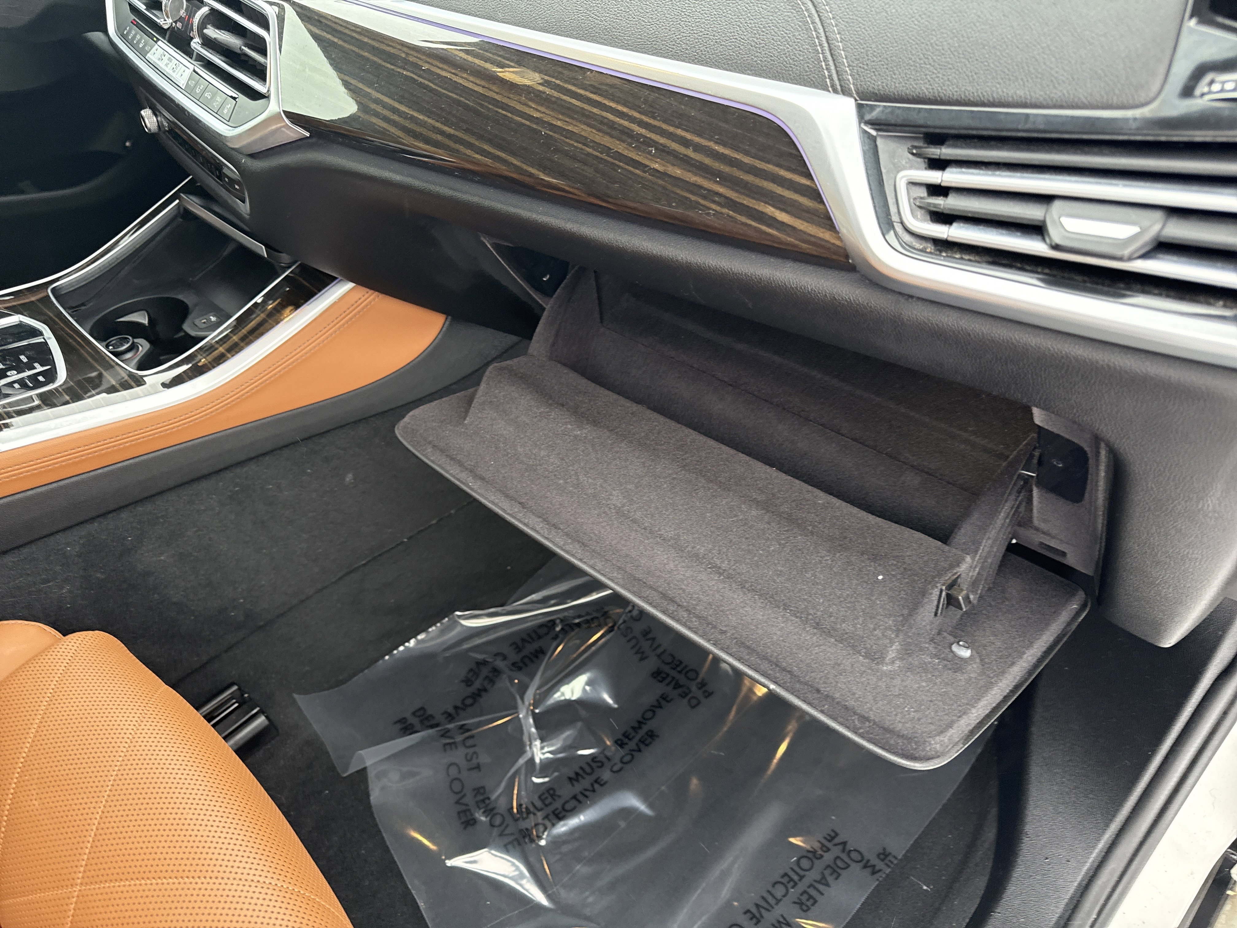 Used 2023 BMW X5 xDrive45e w/ Executive Package image 33