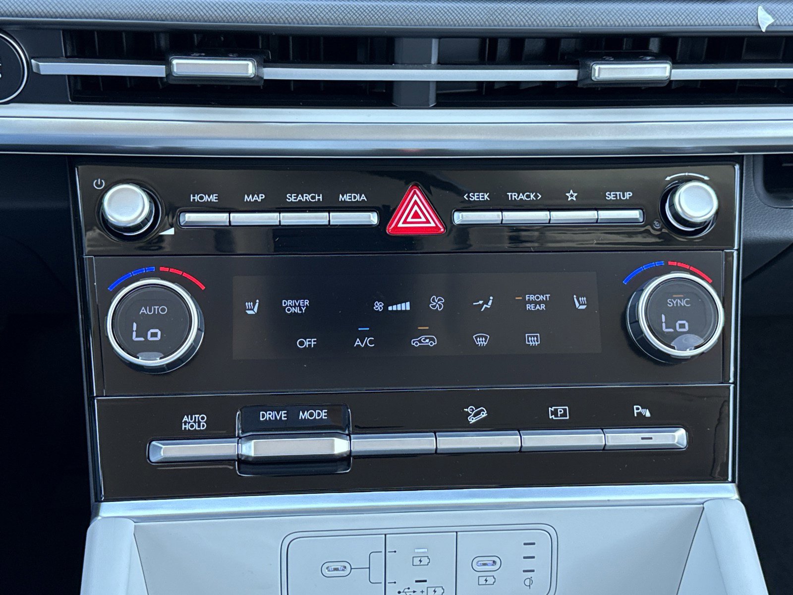 New 2026 Hyundai Santa Fe SEL image 26