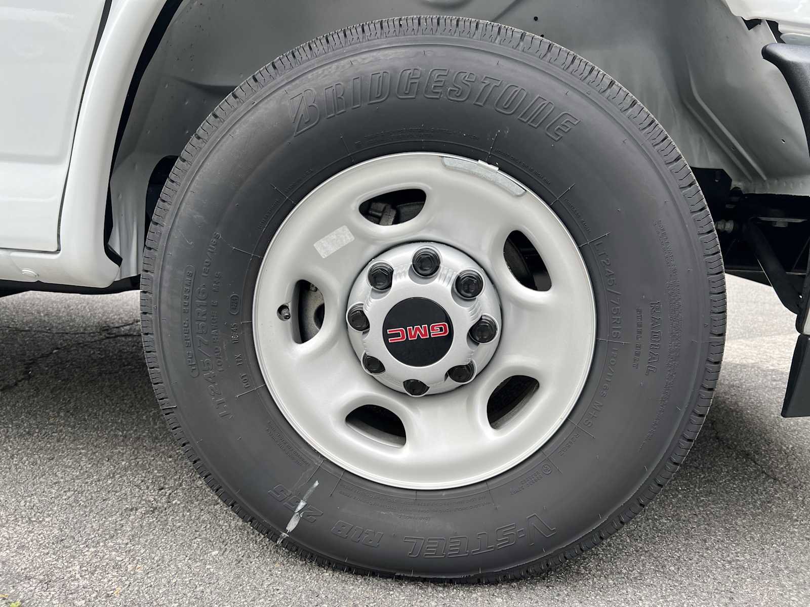 New 2025 GMC Savana 3500 w/ Power Convenience Package RWD image 16