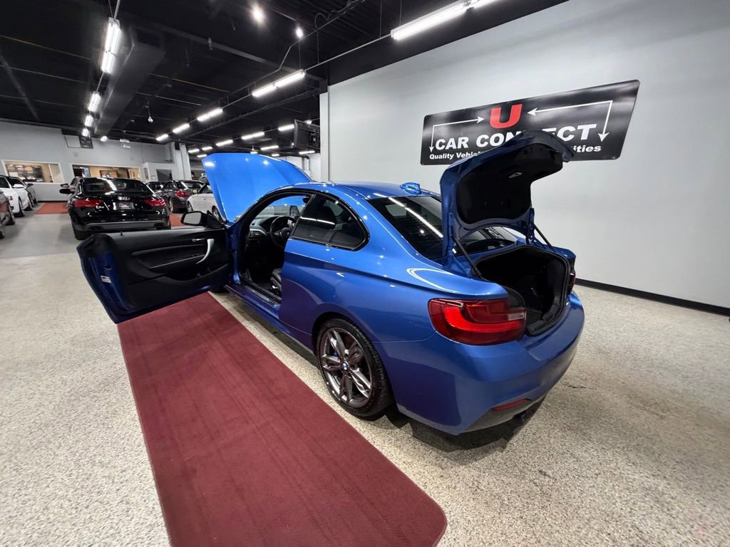 Used 2016 BMW M235i Coupe image 60