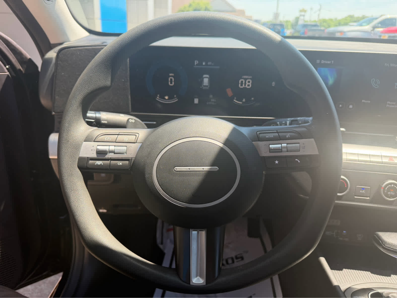 Used 2025 Hyundai Kona SE FWD image 17
