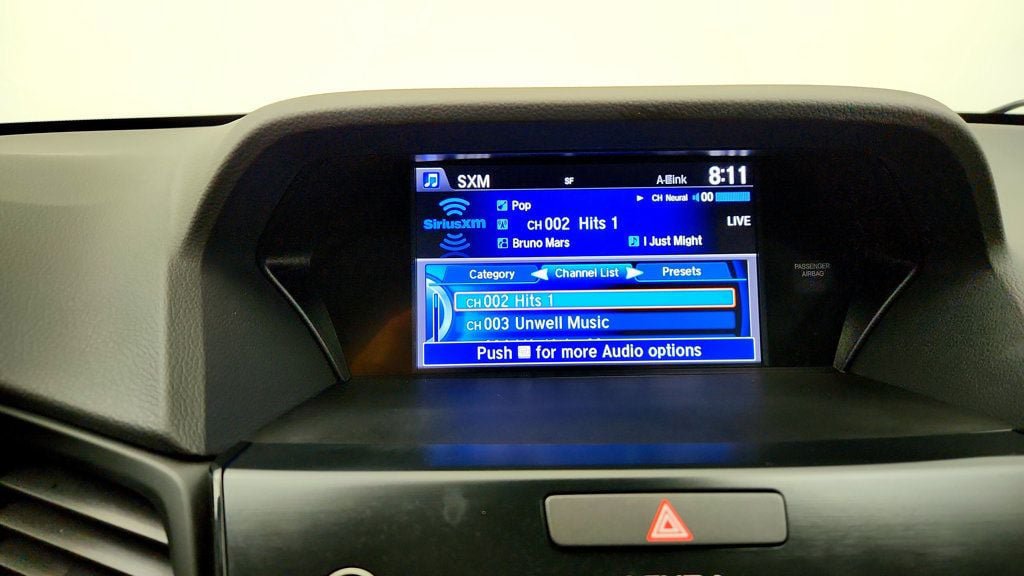 Used 2017 Acura ILX w/ Premium Package FWD image 20