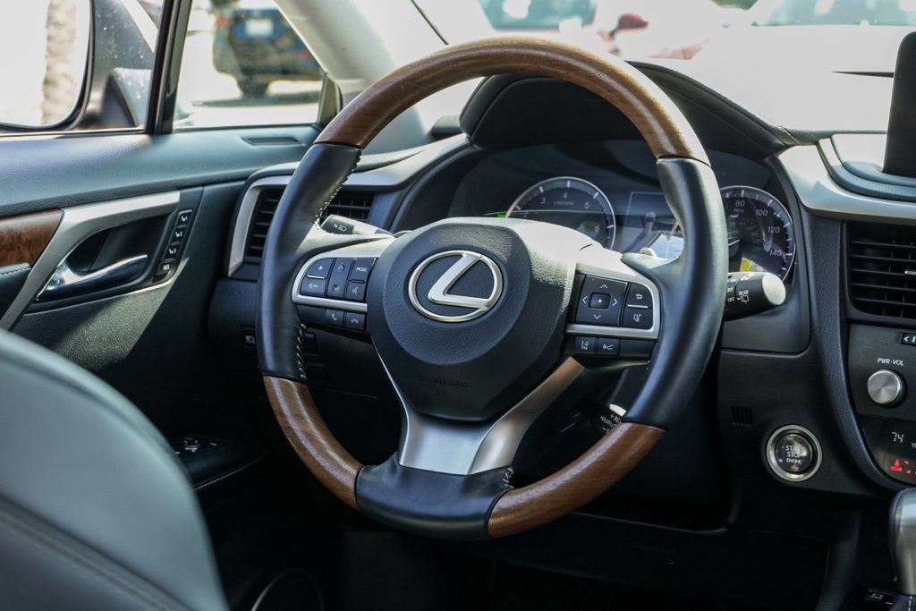 Used 2020 Lexus RX 350L FWD w/ Premium Package image 29