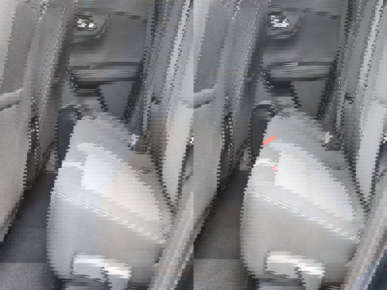 Used 2023 Chevrolet Blazer LT image 27