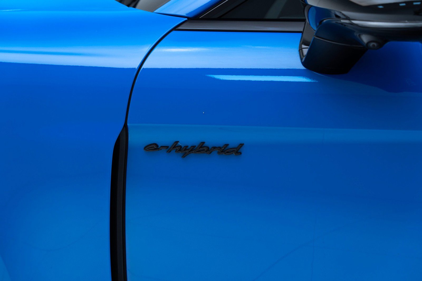 Used 2025 Porsche Panamera 4S image 13