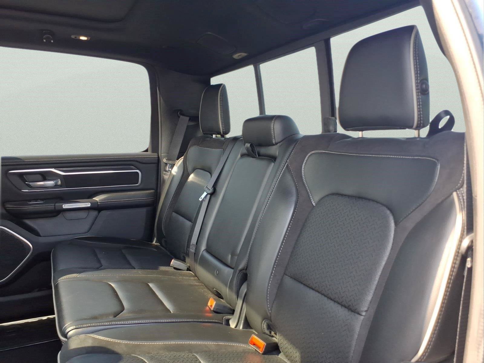 Used 2023 RAM 1500 Laramie AWD/4WD image 14