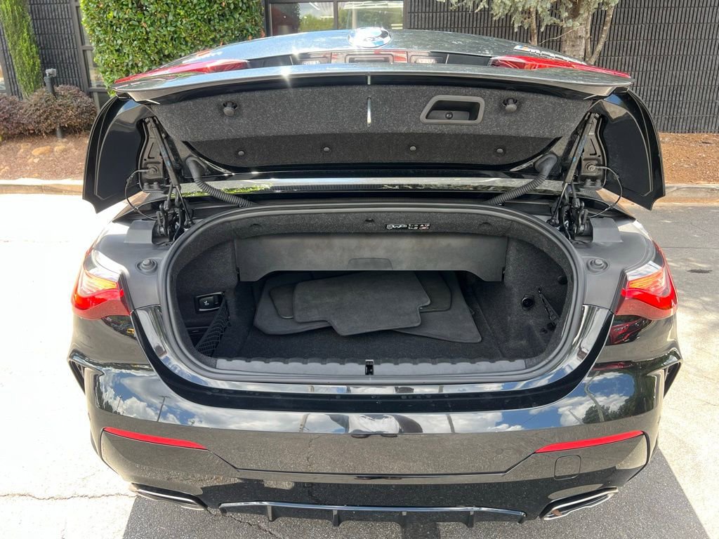 Used 2023 BMW M440i M440i w/ Premium Package image 16