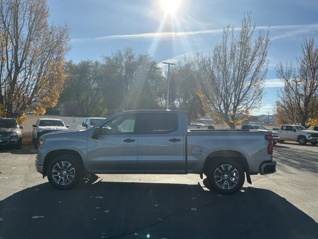 Used 2024 Chevrolet Silverado 1500 Custom image 9