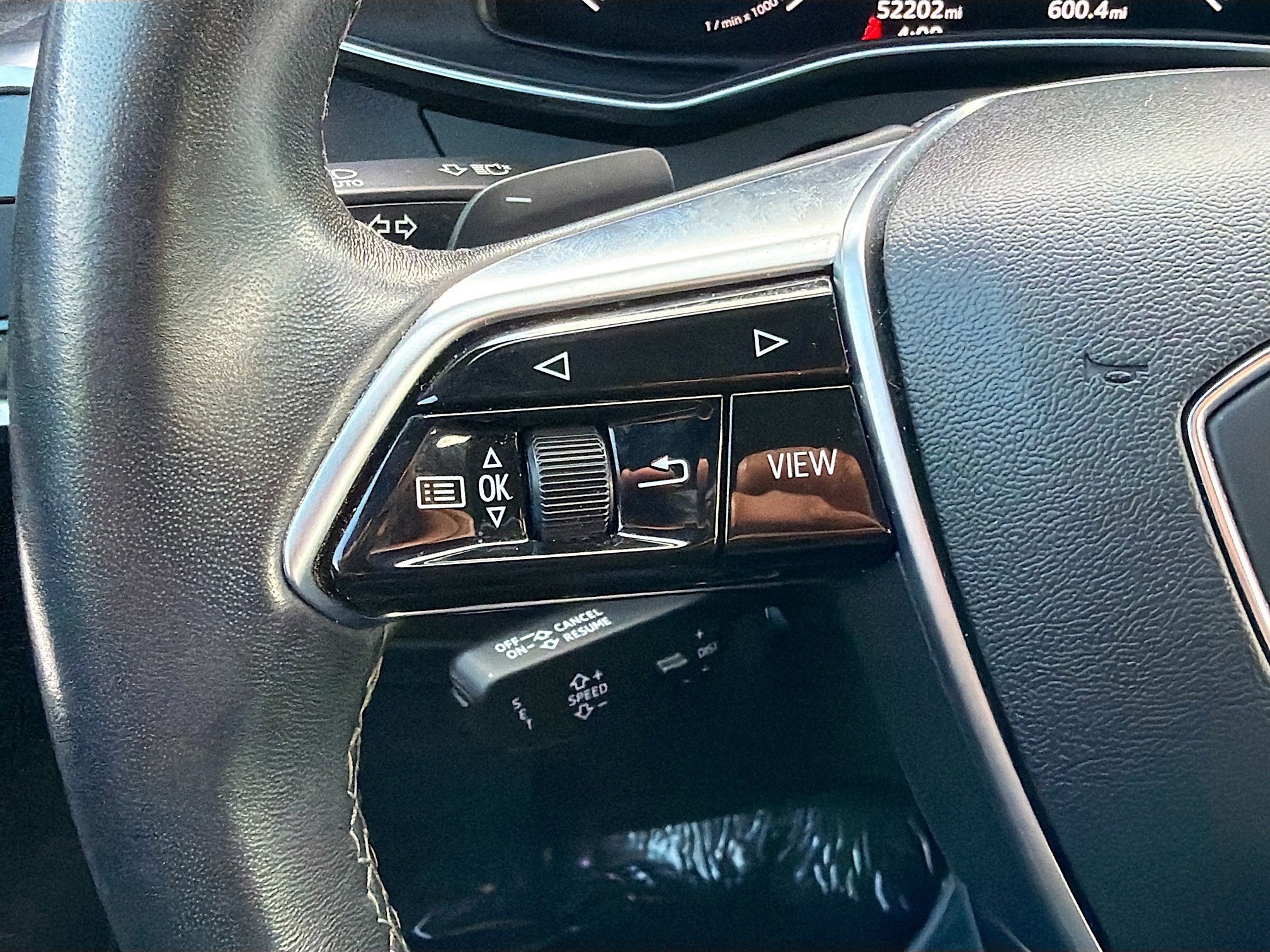 Used 2024 Audi A6 Premium Plus image 36