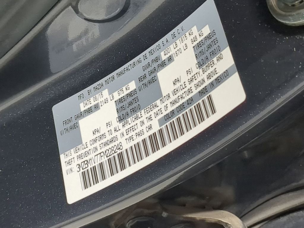 Used 2015 MAZDA MAZDA3 i Touring w/ Technology Package image 38
