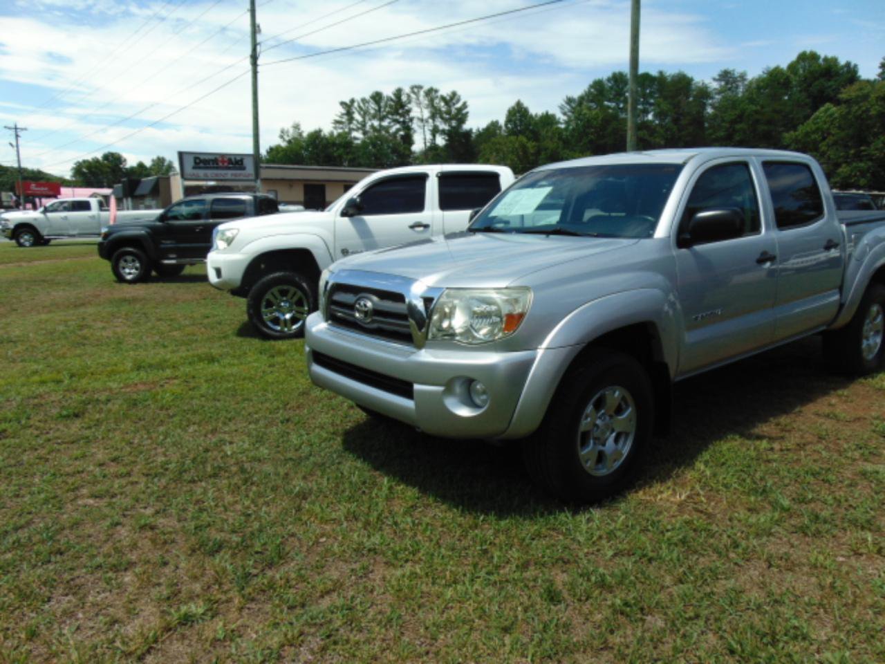 Used 2010 Toyota Tacoma 4x4 Double Cab image 25