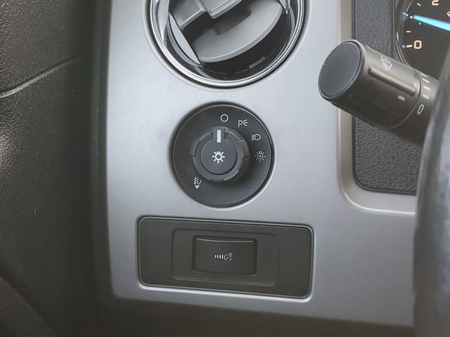 Used 2011 Ford F150 Lariat Limited image 18