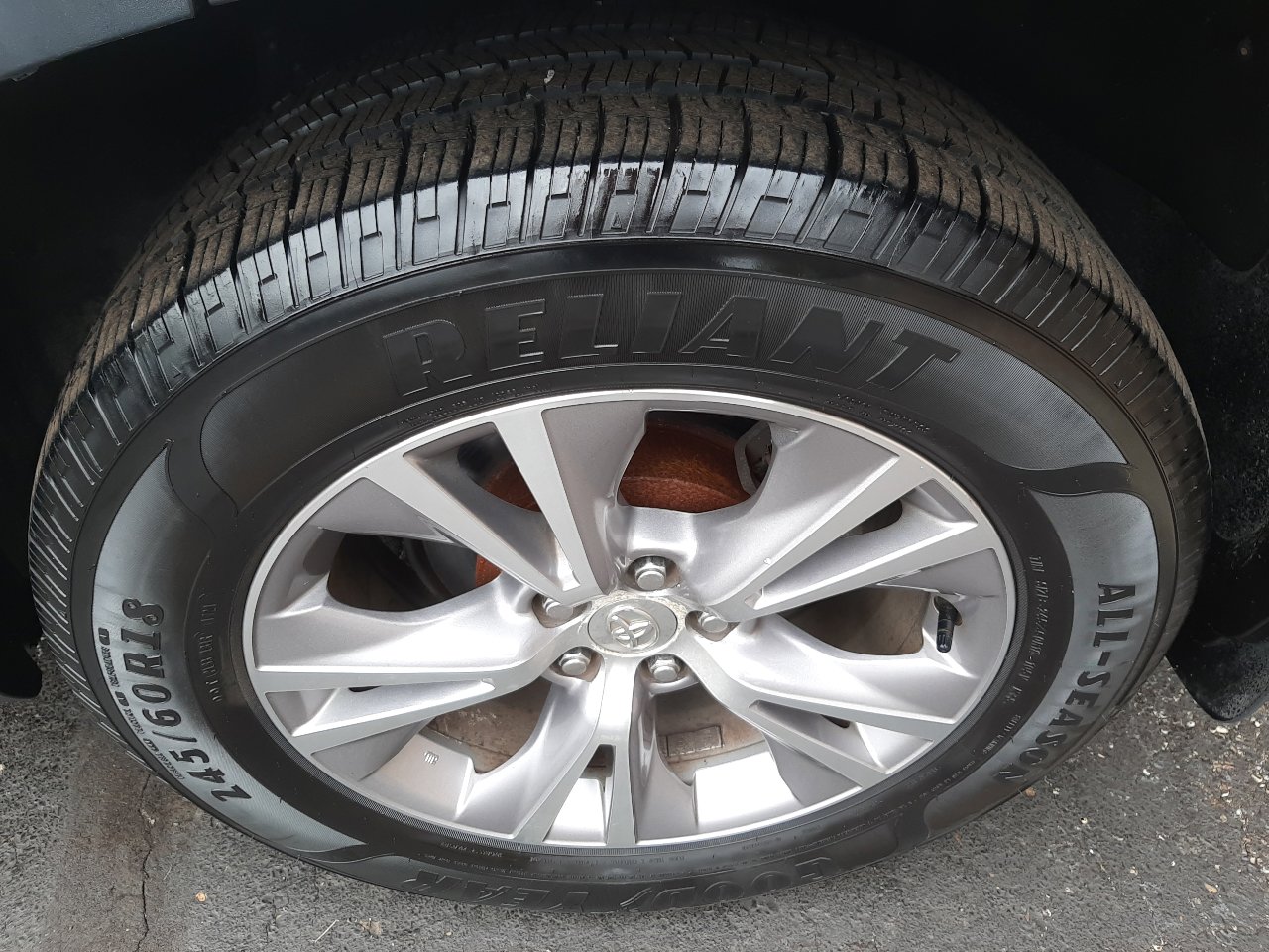 Used 2015 Toyota Highlander XLE image 24