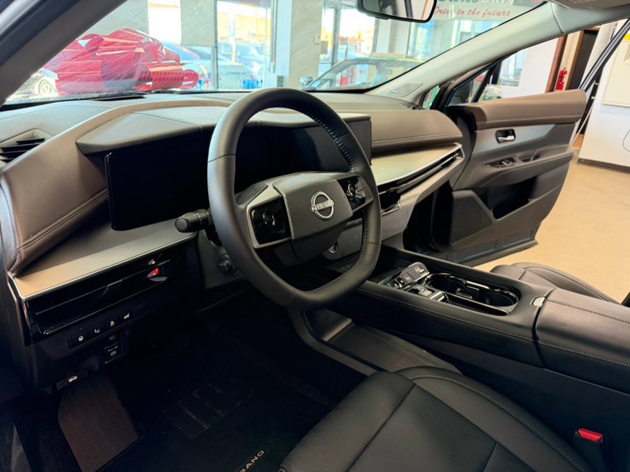 Used 2025 Nissan Murano Platinum w/ Cargo Package image 15