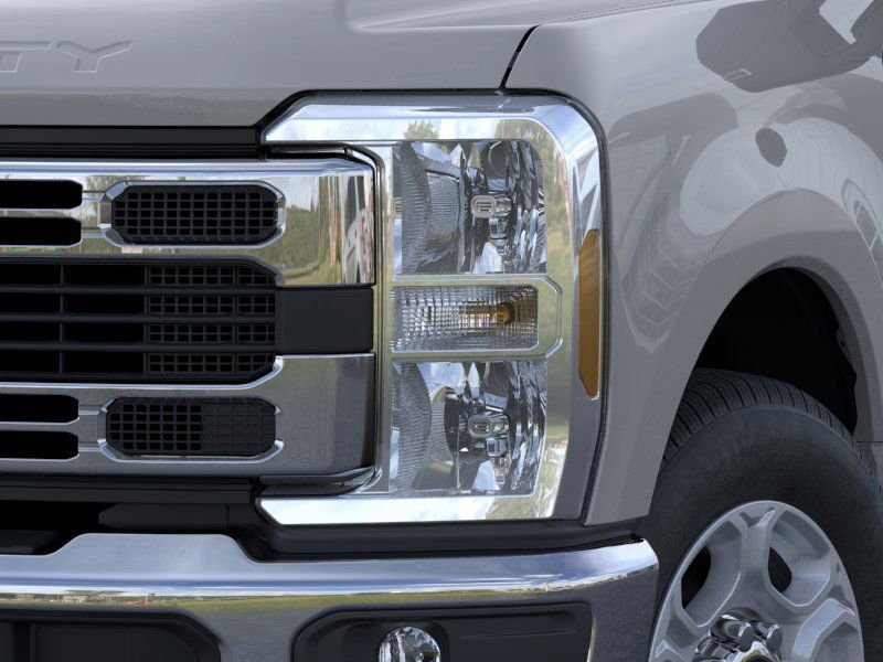 New 2026 Ford F350 XLT w/ 360-Degree Camera Package RWD image 40