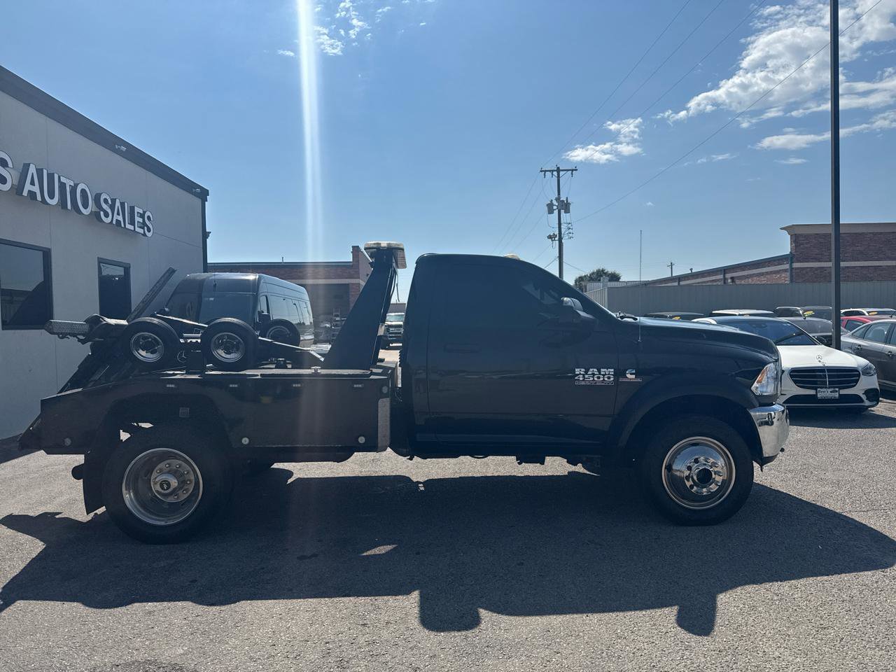 Used 2016 RAM 4500 Tradesman w/ Power & Remote Entry Group RWD image 5