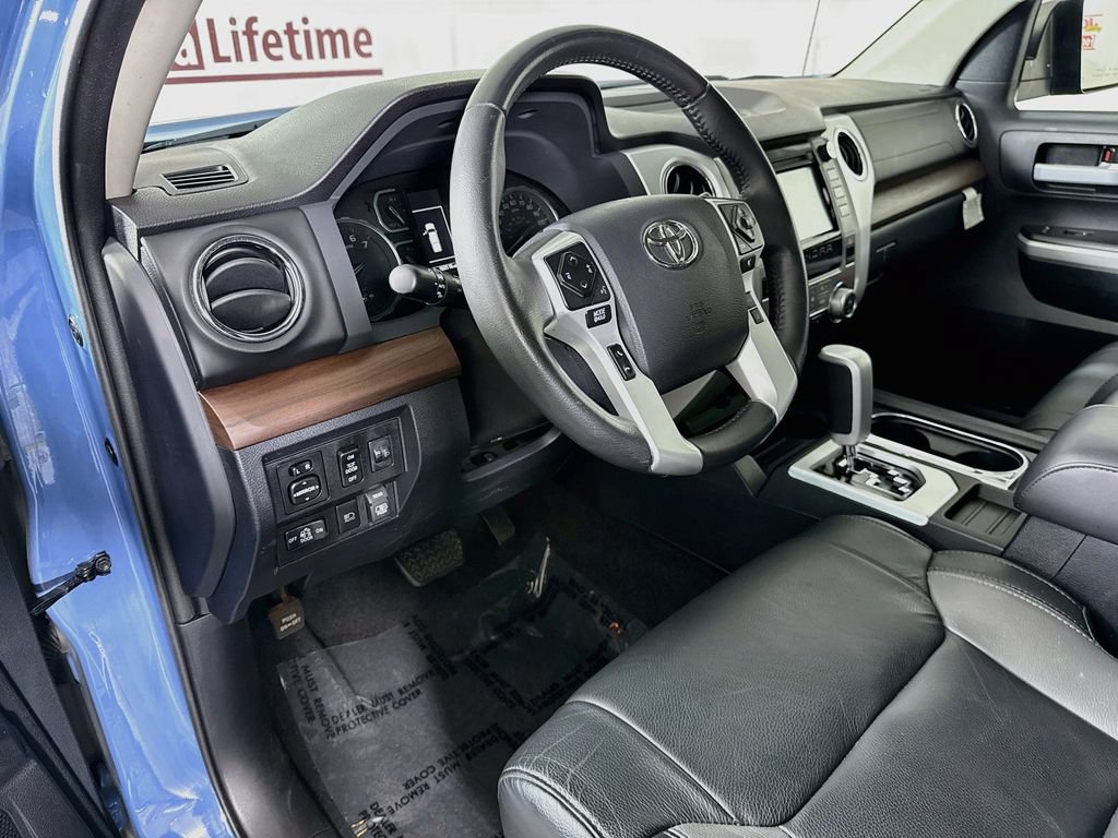 Used 2019 Toyota Tundra Limited w/ Limited Premium Package AWD/4WD image 18