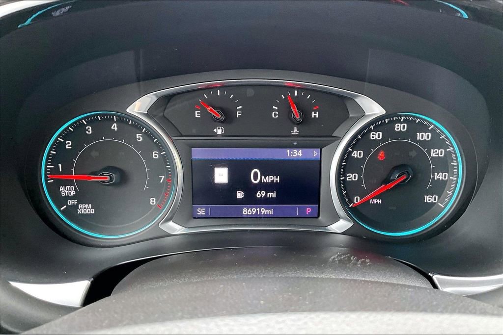 Used 2021 Chevrolet Traverse LT w/ LT Premium Package image 26