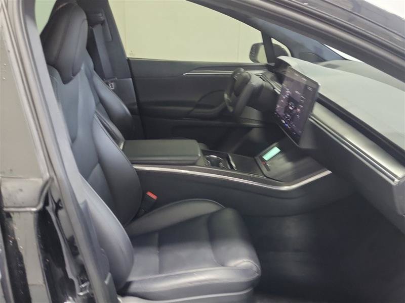 Used 2022 Tesla Model X Plaid AWD/4WD image 5