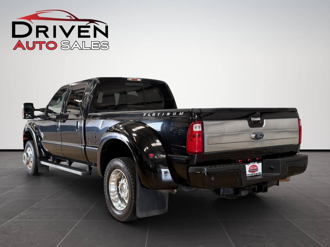 Used 2016 Ford F450 Platinum AWD/4WD image 5