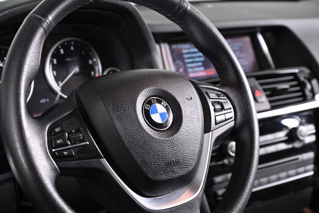 Used 2016 BMW X3 xDrive28i AWD/4WD image 12
