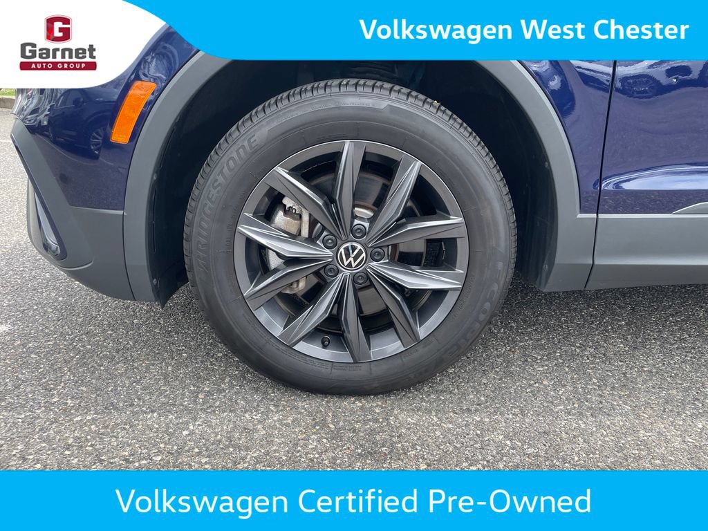 Certified 2023 Volkswagen Tiguan SE FWD image 17