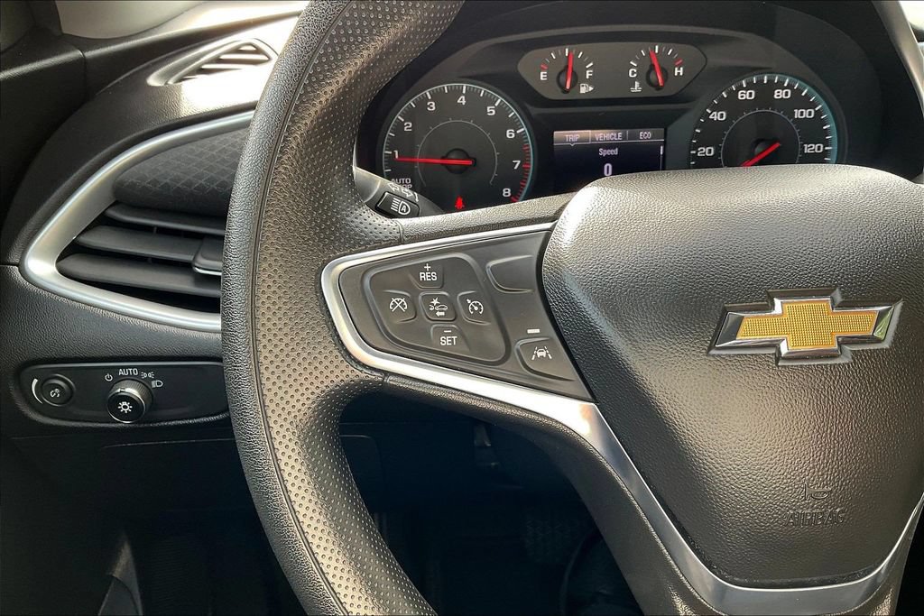 Used 2024 Chevrolet Malibu LT FWD image 14