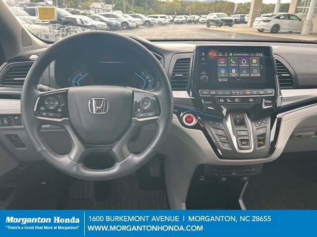 Used 2024 Honda Odyssey Elite image 16