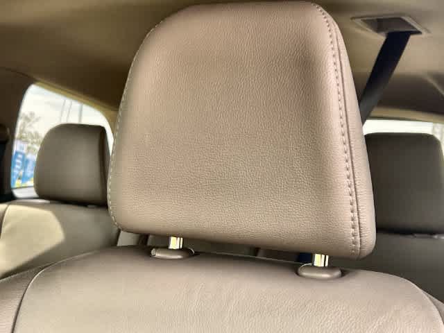 Used 2017 Honda Pilot Touring image 25
