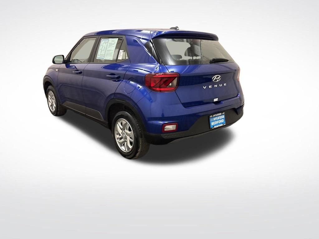 Certified 2026 Hyundai Venue SE image 8
