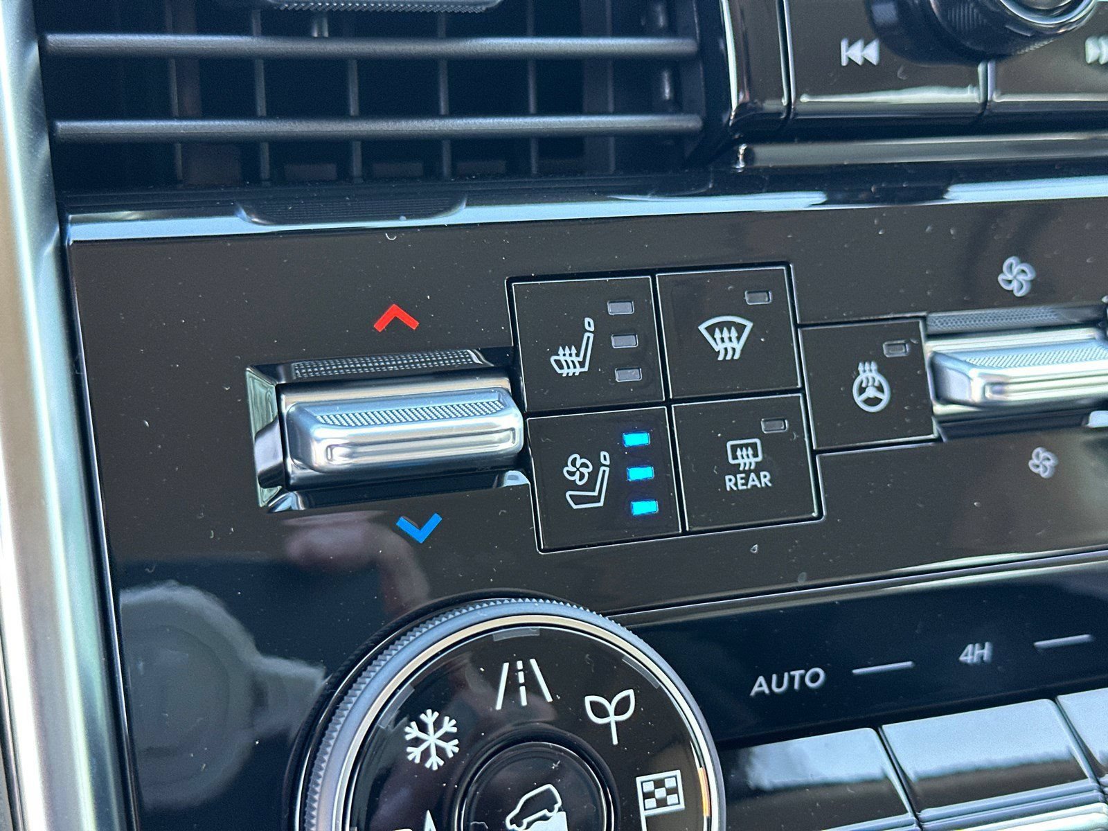 New 2026 Nissan Armada Platinum Reserve AWD/4WD image 36