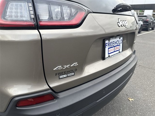 Used 2021 Jeep Cherokee Latitude Lux w/ Comfort/Convenience Group image 31