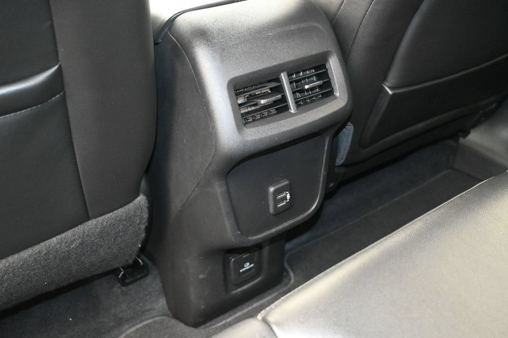 Used 2021 GMC Terrain SLT AWD/4WD image 16
