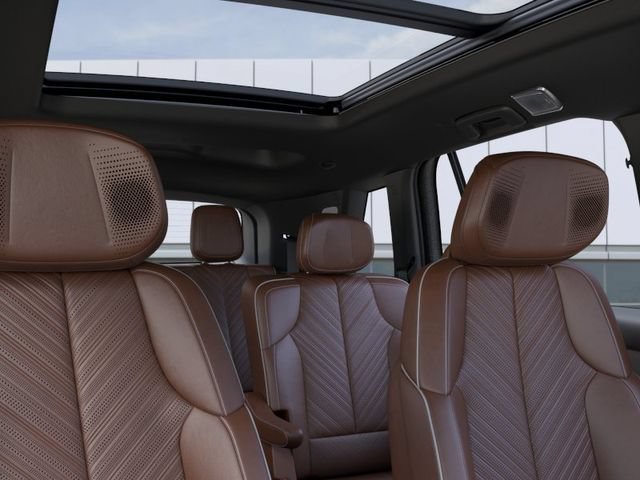 New 2027 Cadillac Vistiq Platinum AWD/4WD image 24